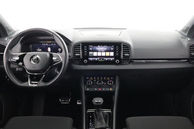 Skoda Karoq 1.5 TSI DSG Sportline | VERWACHT | Adapt. Cruise | DCC | Camera | Matrix LED