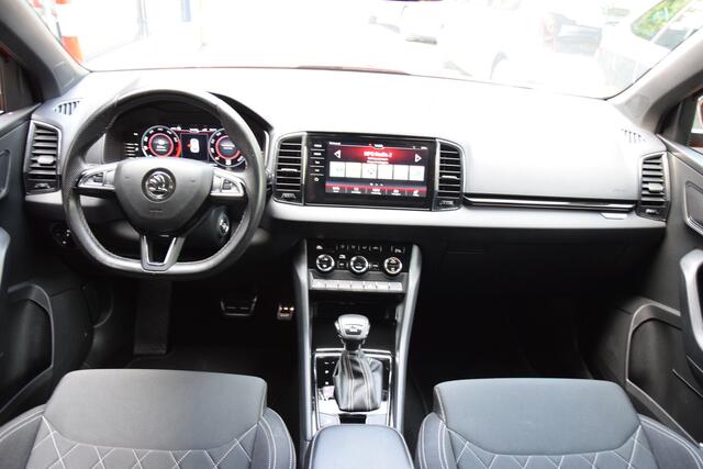 Skoda Karoq 1.5 TSI ACT Sportline Business DSG Automaat | incl. BOVAG Garantie | NL-Auto | Navigatie | Virtual Cockpit | Achteruitrijcamera | 18'' Velgen | Full LED | Carplay | DAB | Keyless Entry&GO |