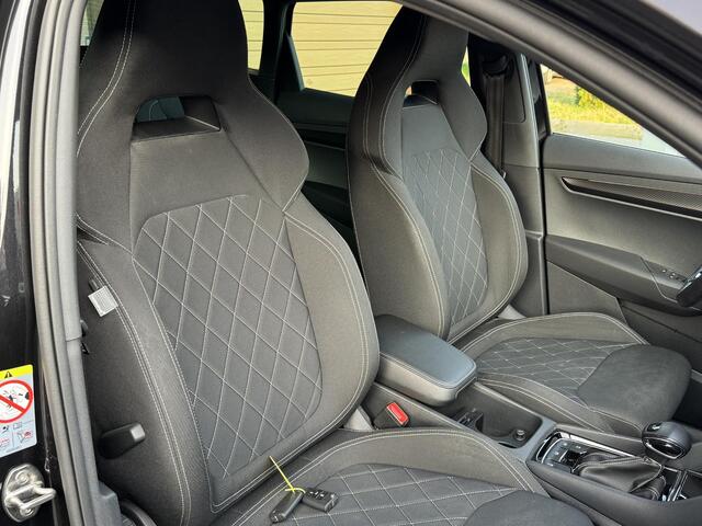 Skoda Karoq 1.5 TSI ACT Sportline,Navi,App,Trekh,Camera,Cruise