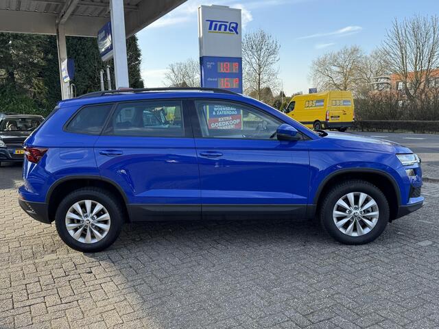 Skoda Karoq 1.5 TSI ACT Business Edition PANO | NAVI | CAMERA | TREKHAAK | BOVAG!