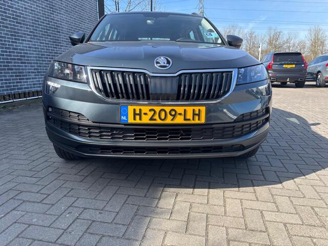 Skoda Karoq 1.0 TSI Ambition | Navigatie | Cruise Control | Climate Control | Achteruitrijcamera | DAB