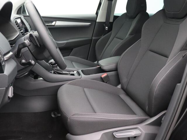 Skoda Karoq 1.5 TSI ACT Business Edition 150PK DSG full led, adaptive cruise, lane assist, elek. bedienbare achterklep, keyless, stuur-stoelverwarming, achteruitrijcamera, 18" lichtmetaal