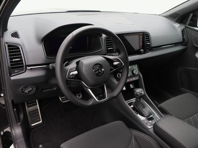 Skoda Karoq Sportline Business 1.5 TSI 150 pk | Automaat | Adaptive Cruise Control | Elektr. achterklep | Achteruitrijcamera | 19" velgen