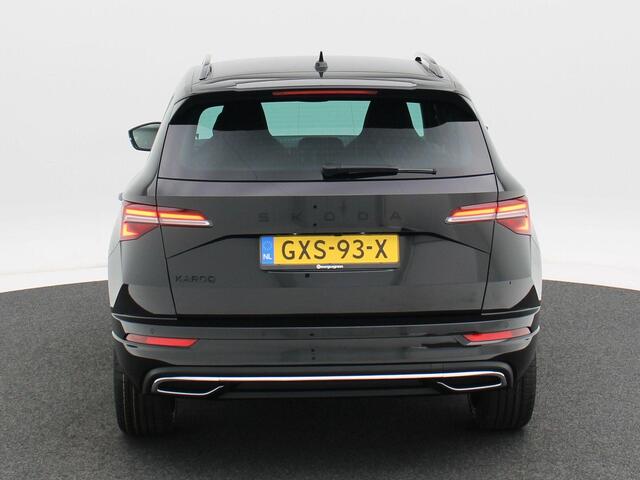 Skoda Karoq Sportline Business 1.5 TSI 150 pk | Automaat | Adaptive Cruise Control | Elektr. achterklep | Achteruitrijcamera | 19" velgen