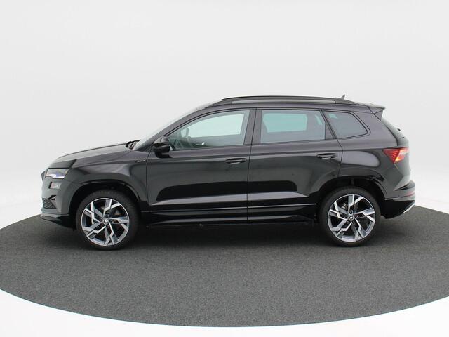 Skoda Karoq Sportline Business 1.5 TSI 150 pk | Automaat | Adaptive Cruise Control | Elektr. achterklep | Achteruitrijcamera | 19" velgen