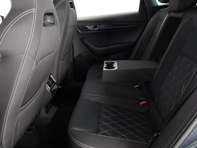 Skoda Karoq 1.5 TSI SPORTSLINE AUTOMAAT BUSINESS 1e EIG. 100% ONDERHOUDEN TOT 2 JAAR GARANTIE **
