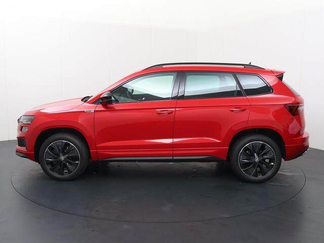 Skoda Karoq Sportline Business 1.5 TSI 150 pk DSG | Automaat | Trekhaak | Panoramadak | Elek. achterklep | Adaptieve cruise control |