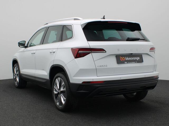 Skoda Karoq 1.5 TSI ACT Business Edition 150PK DSG full led, adaptive cruise, lane assist, elek. bedienbare achterklep, keyless, stuur-stoelverwarming, achteruitrijcamera, 18" lichtmetaal