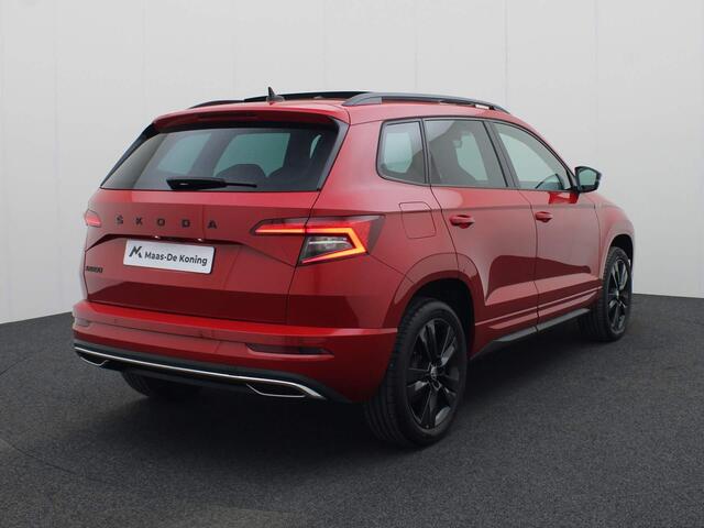 Skoda Karoq 1.5TSI/150PK Sportline DSG · Panoramadak · Navigatie · Camera+Parkeersensoren