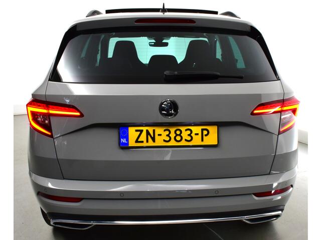Skoda Karoq 1.5 TSI ACT Sportline Panorama- stoelverw- cruise adaptive- lane ass- carplay- camera-keyless