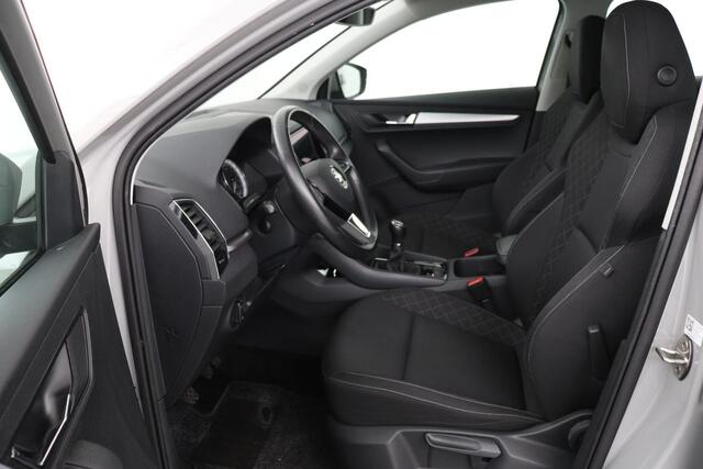 Skoda Karoq 1.0 TSI Ambition | Carplay | Navigatie | Climate control | Parkeerhulp | Cruise control | DAB | Bluetooth