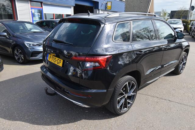 Skoda Karoq 1.5 TSI ACT Sportline Business , TREKHAAK , A UITRIJ CAM ,ST+STUUR VERW , NAVI , CLIMATR ,
