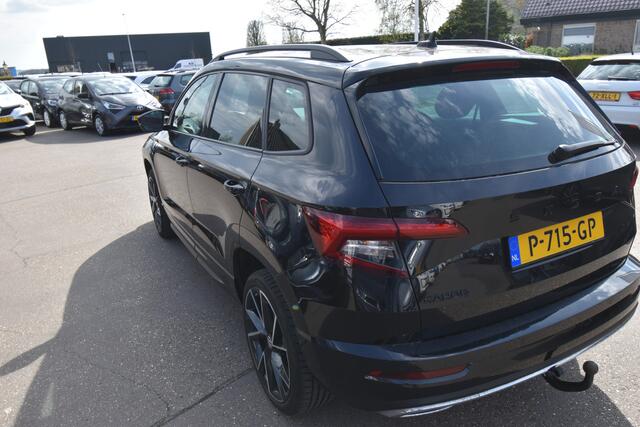 Skoda Karoq 1.5 TSI ACT Sportline Business , TREKHAAK , A UITRIJ CAM ,ST+STUUR VERW , NAVI , CLIMATR ,