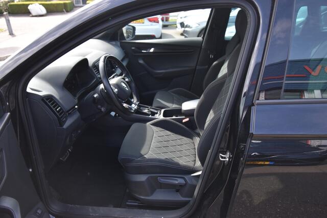 Skoda Karoq 1.5 TSI ACT Sportline Business , TREKHAAK , A UITRIJ CAM ,ST+STUUR VERW , NAVI , CLIMATR ,