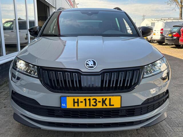 Skoda Karoq 1.5 TSI ACT Sportline Business | Pano | Stoelverwarming