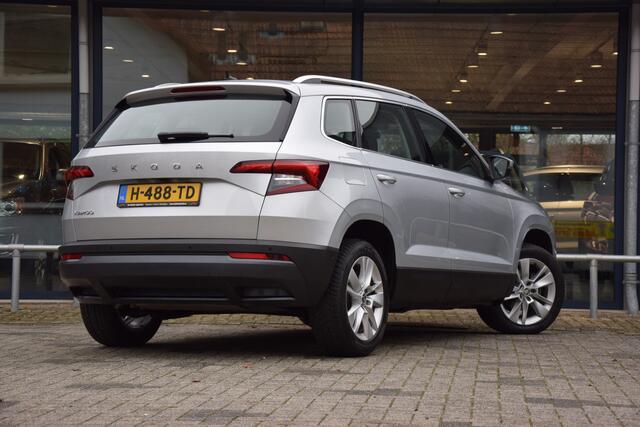 Skoda Karoq 1.5 TSI 150PK ACT Business Edition DSG Automaat | incl. BOVAG Garantie | NL-Auto | Lage KM-stand met NAP | PDC voor & achter | Smartlink+ Apple Carplay/Android Auto | VarioFlex 3 achterstoelen |