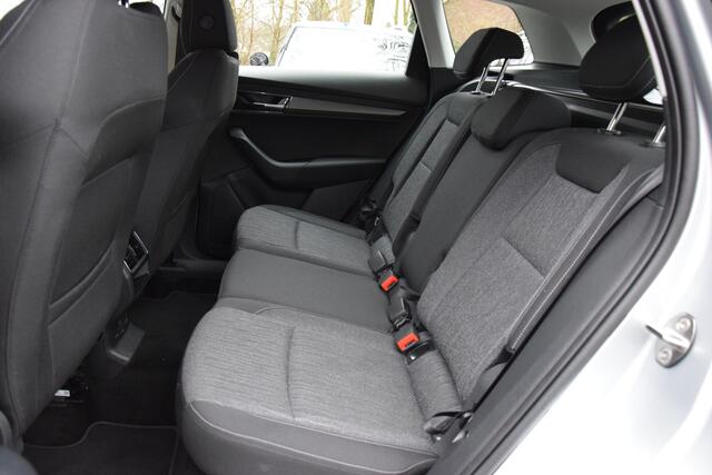 Skoda Karoq 1.5 TSI 150PK ACT Business Edition DSG Automaat | incl. BOVAG Garantie | NL-Auto | Lage KM-stand met NAP | PDC voor & achter | Smartlink+ Apple Carplay/Android Auto | VarioFlex 3 achterstoelen |