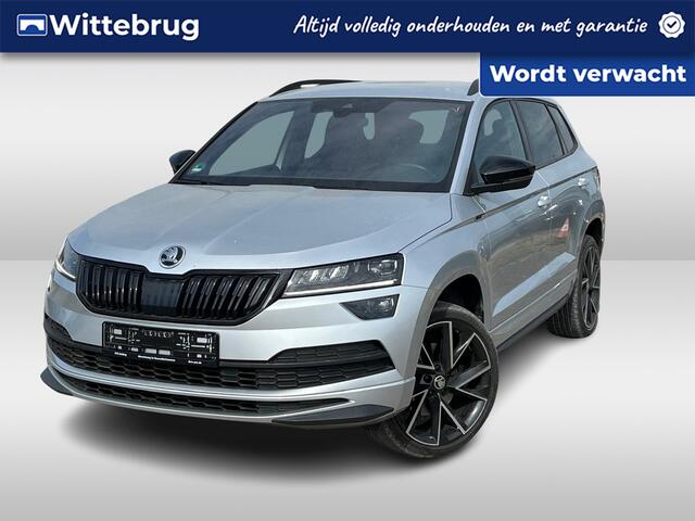 Skoda Karoq 1.5 TSI ACT 150pk Sportline Business / Virtual Cockpit / Elek Achterklep Met Virtual Pedal / Stoelverwarming Voor & Achter / Led Matrix /