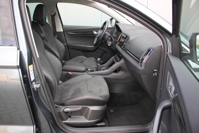 Skoda Karoq 1.5 TSI 150PK Style Plus Trekhaak/Alcantara/Navigatie/Adaptive-cruise/Winter-pack