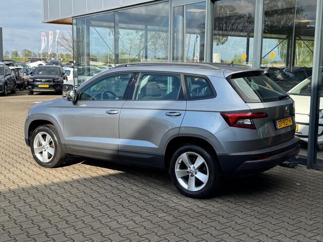 Skoda Karoq 1.5 TSI 150 pk Ambition - pan. dak - elec. trekhaak