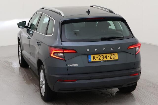 Skoda Karoq 1.0 TSI Business Edition Plus Camera / Navigaie / Parkeersensoren / 17"LMV / LED / Airco (Clima)