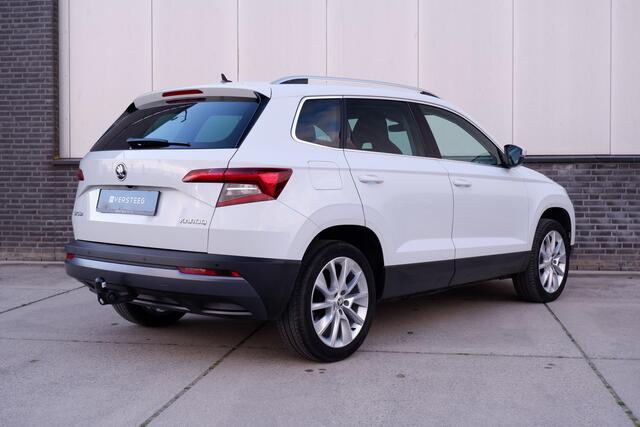 Skoda Karoq 1.5 TSI ACT Style Business | Elek. Trekhaak | LED | Navi | Carplay | Camera