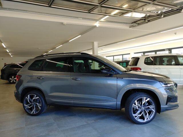 Skoda Karoq 1.5 TSI DSG SPORTLINE LEDER/PANO-DAK/ZWENK.TREKHAAK/ACC/CAMERA