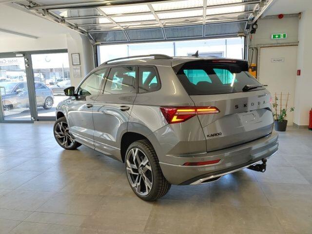 Skoda Karoq 1.5 TSI DSG SPORTLINE LEDER/PANO-DAK/ZWENK.TREKHAAK/ACC/CAMERA