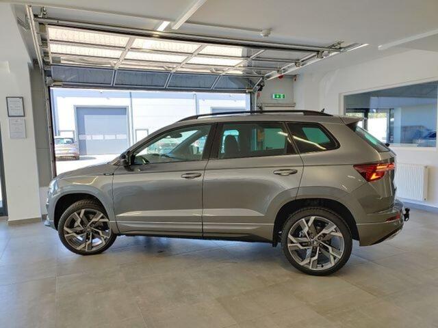 Skoda Karoq 1.5 TSI DSG SPORTLINE LEDER/PANO-DAK/ZWENK.TREKHAAK/ACC/CAMERA