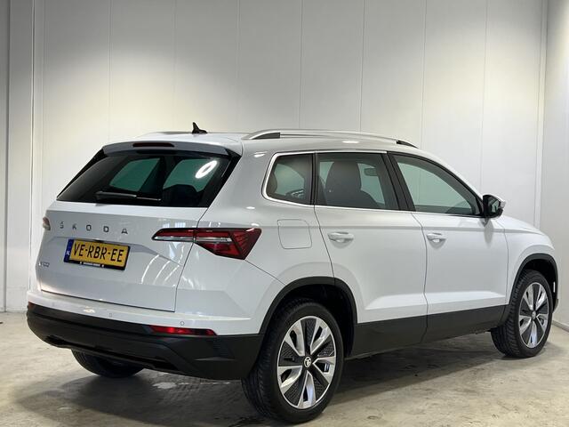 Skoda Karoq 1.5 TSI ACT Business Edition | Android/Apple Carplay | 18" LM Velgen | Elektrisch Glazen Panoramadak | Cruise Control Adaptief | PDC Voor en Achter |