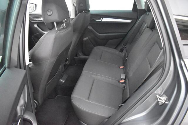 Skoda Karoq 1.5 TSI 150PK Ambition Automaat Panodak