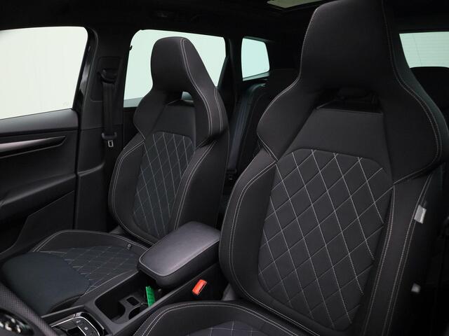 Skoda Karoq 1.5TSI/150PK ACT Sportline DSG · Panoramadak · Trekhaak · Camera + Parkeersensoren · Garantie tot februari 2026 of 90000km
