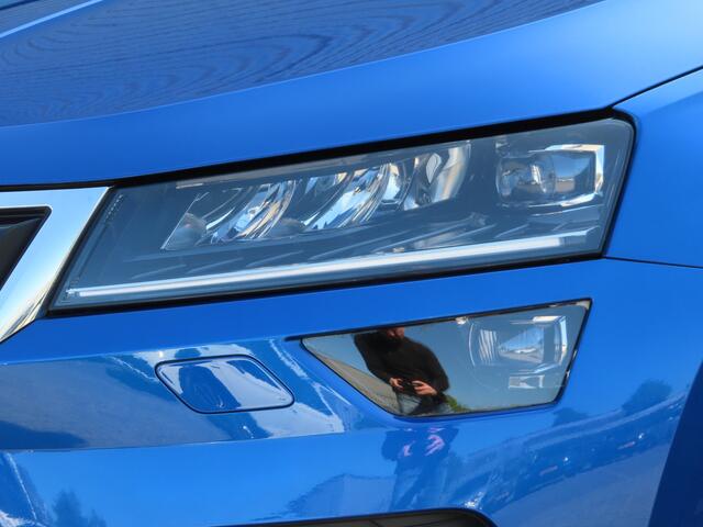Skoda Karoq 1.5 TSI ACT Business Edition DSG | full led | navigatie | camera | sensoren voor + achter |