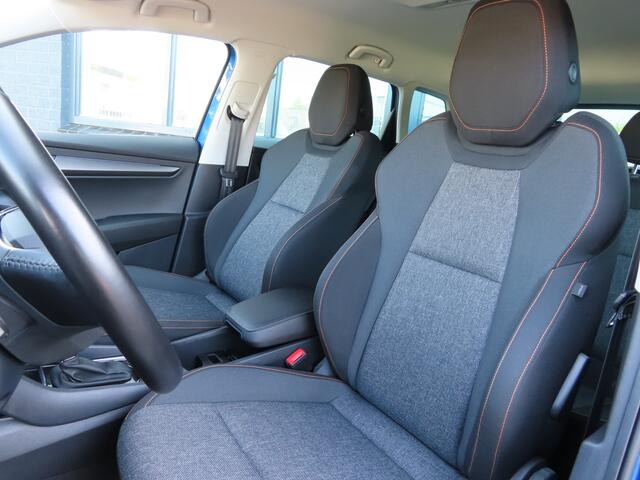 Skoda Karoq 1.5 TSI ACT Business Edition DSG | full led | navigatie | camera | sensoren voor + achter |