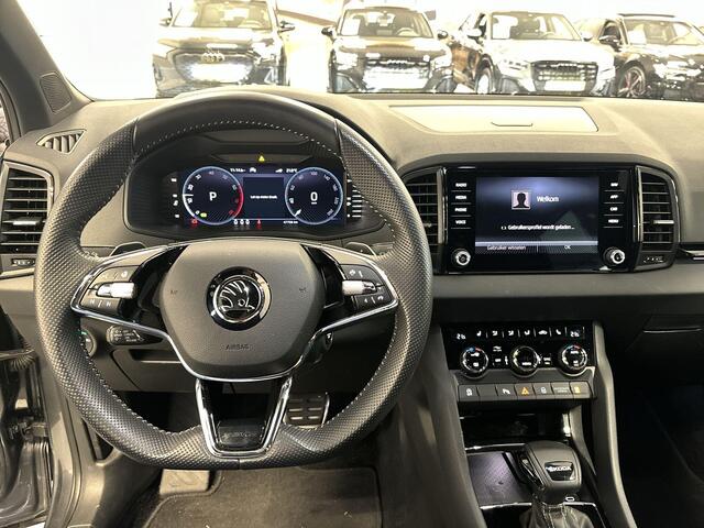 Skoda Karoq 1.5 Tsi 150pk DSG ACT Sportline Business · Keyless · Camera · Elek. Trekhaak ·· Apple/Android Car Play · Navi · 18'' Inch · Garantie t/m 13-03-2027 of 100.000km