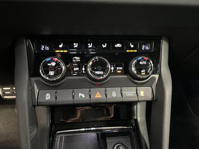 Skoda Karoq 1.5 Tsi 150pk DSG ACT Sportline Business · Keyless · Camera · Elek. Trekhaak ·· Apple/Android Car Play · Navi · 18'' Inch · Garantie t/m 13-03-2027 of 100.000km
