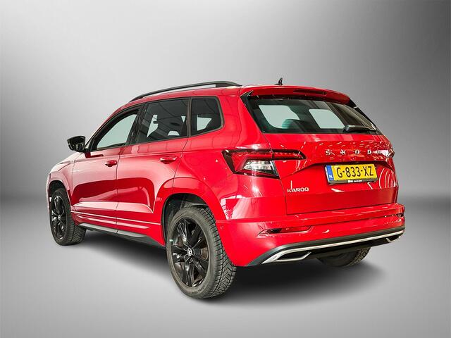 Skoda Karoq 1.5 TSI Sportline Business / Achteruitrijcamera / Navigatie / Parkeersensoren / Adaptive Cruise Control