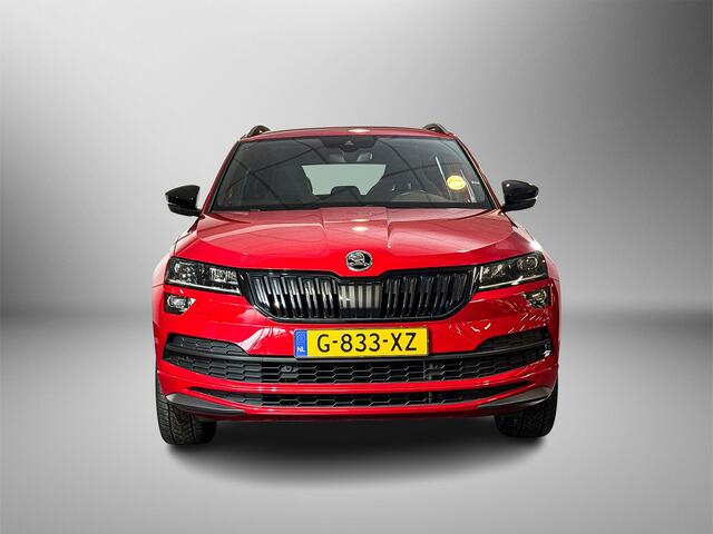 Skoda Karoq 1.5 TSI Sportline Business / Achteruitrijcamera / Navigatie / Parkeersensoren / Adaptive Cruise Control