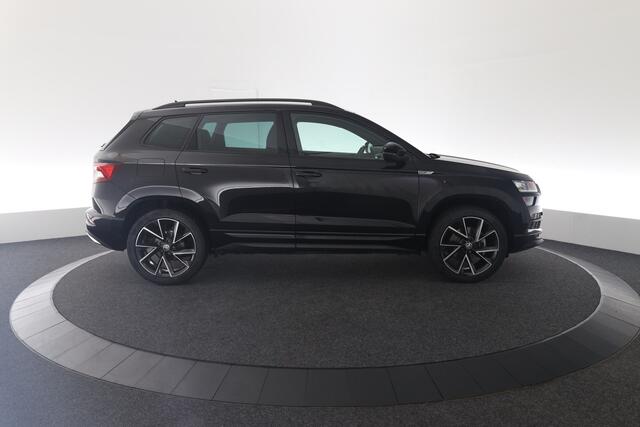 Skoda Karoq 1.5 TSI ACT Business Edition | Trekhaak | Pano