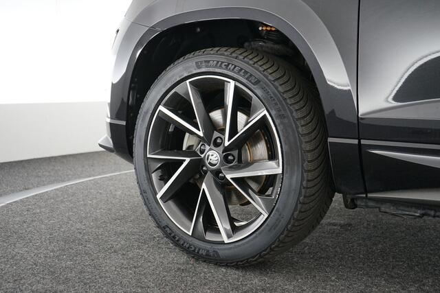 Skoda Karoq 1.5 TSI ACT Business Edition | Trekhaak | Pano