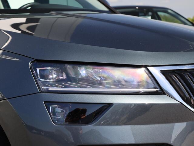Skoda Karoq 1.5 TSI 150 pk ACT Ambition | Navigatie via SmartLink | Camera | Climatronic | Cruise Control | 17'' LM | 1ST Eigenaar |