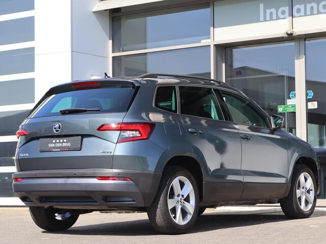 Skoda Karoq 1.5 TSI 150 pk ACT Ambition | Navigatie via SmartLink | Camera | Climatronic | Cruise Control | 17'' LM | 1ST Eigenaar |