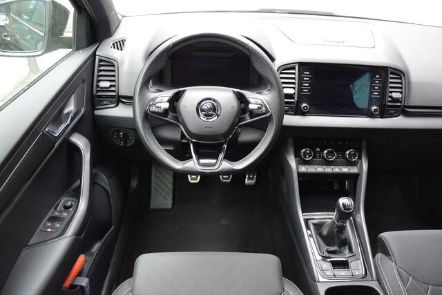 Skoda Karoq 1.5 TSI 150PK ACT Sportline Business | BOVAG Garantie | Org. NL | Trekhaak | Vitrual Cockpit | Achteruitrijcamera | Stoel&Stuurverwarming | 19'' Velgen | Full LED |