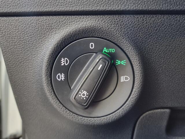 Skoda Karoq 1.5 TSI ACT Sportline Business | LED | Acc | trekhaak |