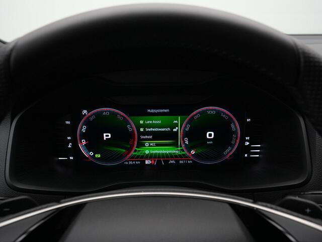 Skoda Karoq 1.5 TSI 150 pk DSG ACT Sportline Business | Matrix LED | Stoel-/achterbankverwarming | Achteruitrijcamera | Apple Carplay / Android Auto