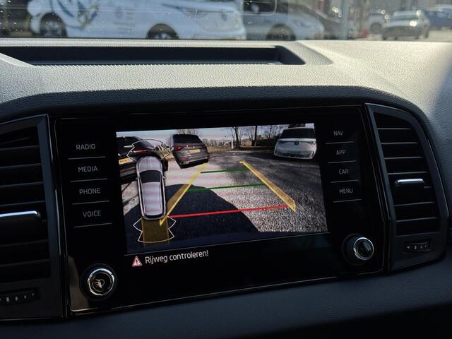 Skoda Karoq 1.5 TSI DSG Sportline Blackstyle (Camera,Virtual,Acc)