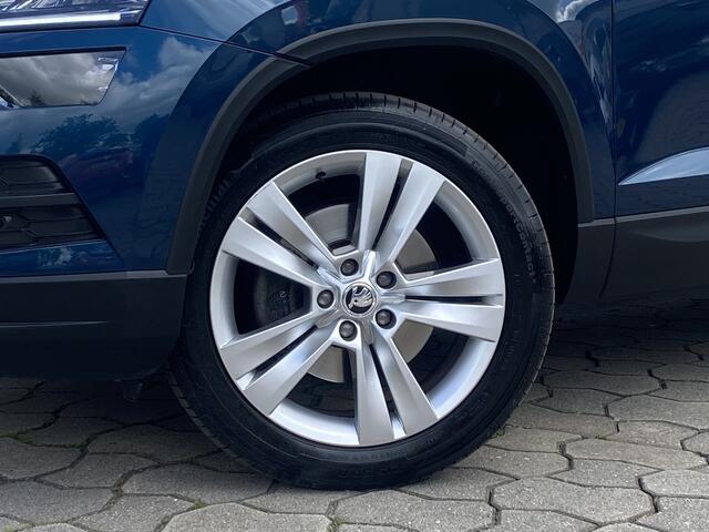 Skoda Karoq 1.0 TSI 116PK Style Business Automaat, Trekhaak, Canton audio, Rijklaar met beurt & garantie!
