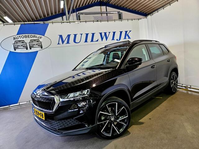 Skoda Karoq 1.5 TSI ACT Business Edition / Trekhaak / Panoramadak / NL Auto