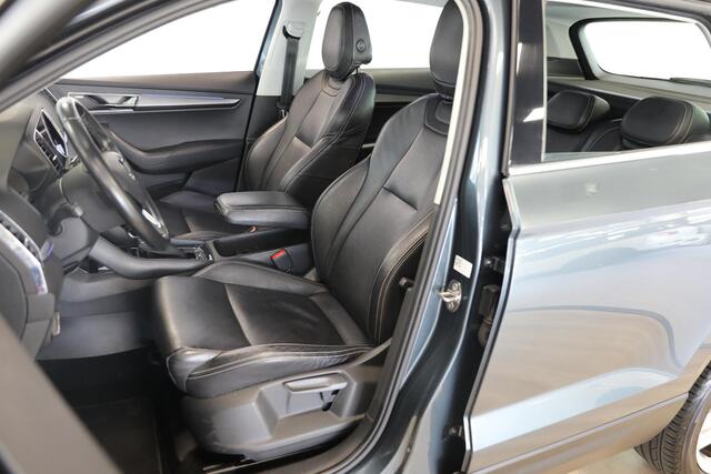 Skoda Karoq 1.5 TSI ACT Style Business | Trekhaak | Leer