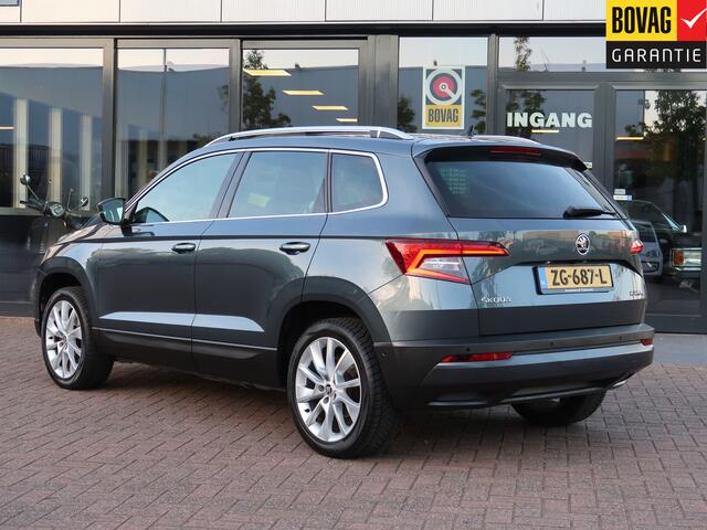 Skoda Karoq 1.5 TSI Style Business | Panoramadak | Trekhaak | Camera |